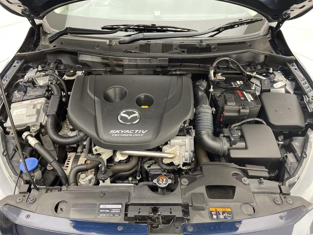 デミオ ＸＤツーリング　セーフティパッケージ　純正ナビ　バックカメラ　純正ＡＷ　ブラインドスポット　ＬＥＤヘッド　パドルシフト　レーンキープ　オートハイビーム　ドラレコ　衝突軽減　フルセグＴＶ　ＣＤ　ＤＶＤ　ＢＴ　スマートキ（77枚目）