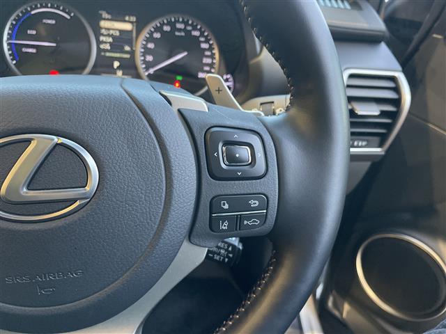 NX NX300h スパイス&シック 純正10.5型ナビ 三眼LEDヘッドライト 全方位カメラ ガラスルーフ レーダークルーズコントロール シートヒーター エアシート バックカメラ 電動リアゲート パワーシート ブラインドスポットモニター(23枚目)