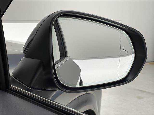 NX NX300h スパイス&シック 純正10.5型ナビ 三眼LEDヘッドライト 全方位カメラ ガラスルーフ レーダークルーズコントロール シートヒーター エアシート バックカメラ 電動リアゲート パワーシート ブラインドスポットモニター(35枚目)