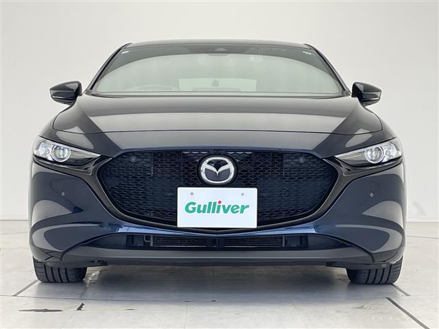 ＭＡＺＤＡ３ファストバック １５Ｓツーリング　純正９型ナビ　レーダークルーズコントロール　バックカメラ　ヘッドアップディスプレイ　コーナーセンサー　純正１８インチアルミホイール　オートマチックハイビーム　ＥＴＣ　ブラインドスポットモニター　ＬＥＤ（18枚目）