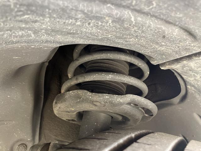 ＭＡＺＤＡ３ファストバック １５Ｓツーリング　純正９型ナビ　レーダークルーズコントロール　バックカメラ　ヘッドアップディスプレイ　コーナーセンサー　純正１８インチアルミホイール　オートマチックハイビーム　ＥＴＣ　ブラインドスポットモニター　ＬＥＤ（44枚目）