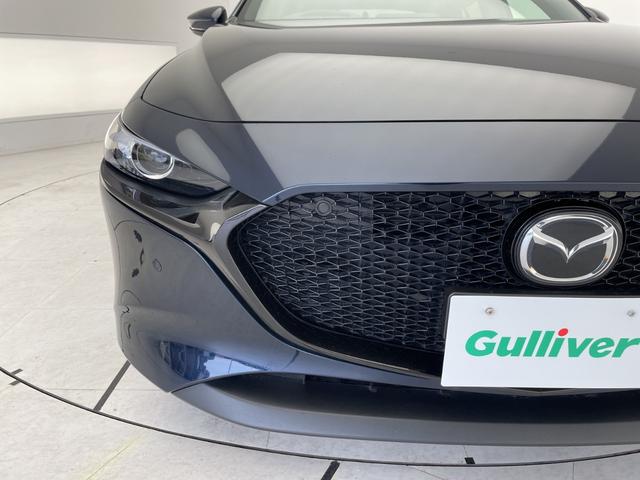 ＭＡＺＤＡ３ファストバック １５Ｓツーリング　純正９型ナビ　レーダークルーズコントロール　バックカメラ　ヘッドアップディスプレイ　コーナーセンサー　純正１８インチアルミホイール　オートマチックハイビーム　ＥＴＣ　ブラインドスポットモニター　ＬＥＤ（61枚目）