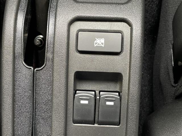 ジムニーノマド ＦＣ　登録済未使用車　レーダークルーズコントロール　シートヒーター　コーナーセンサー　　オートマチックハイビーム　衝突軽減システム　ダウンヒルアシストコントロール　ステアリングスイッチ　スマートキー（7枚目）