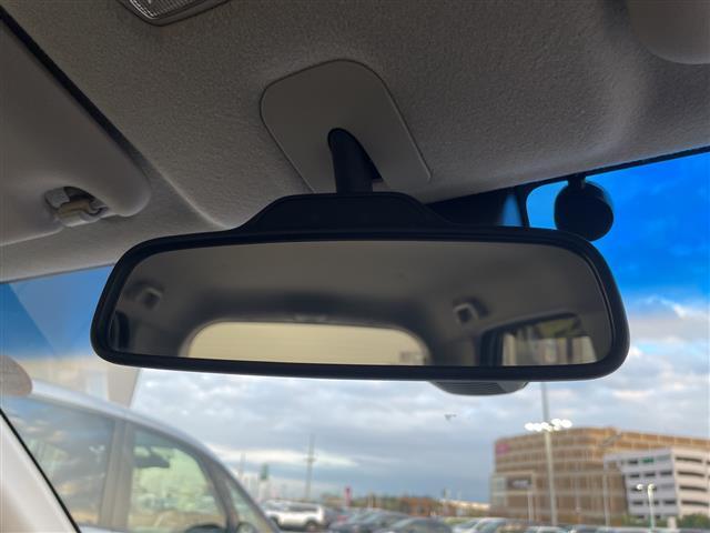 Ｎ－ＷＧＮカスタム Ｇ・ターボパッケージ　衝突軽減システム　純正ナビ　ハーフレザー　クルーズコントロール　ワンセグＴＶ　ＣＤ　ＤＶＤ　Ｂｌｕｅｔｏｏｔｈ　バックカメラ　純正アルミホイール　ＬＥＤヘッドライト　パドルシフト　ＥＴＣ　スマートキー（29枚目）