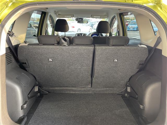 ノート ｅ－パワー　Ｘ　エマージェンシーブレーキ　純正ナビ　フルセグＴＶ　ＣＤ　ＤＶＤ　Ｂｌｕｅｔｏｏｔｈ　バックカメラ　車線逸脱警報機能　スマートキー　プッシュスタート　電動格納ミラー　ワンオーナー　横滑り防止装置（32枚目）