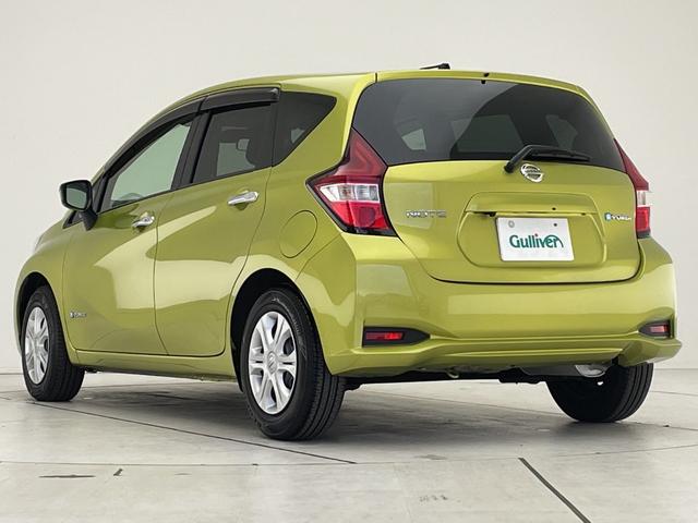 ノート ｅ－パワー　Ｘ　エマージェンシーブレーキ　純正ナビ　フルセグＴＶ　ＣＤ　ＤＶＤ　Ｂｌｕｅｔｏｏｔｈ　バックカメラ　車線逸脱警報機能　スマートキー　プッシュスタート　電動格納ミラー　ワンオーナー　横滑り防止装置（61枚目）