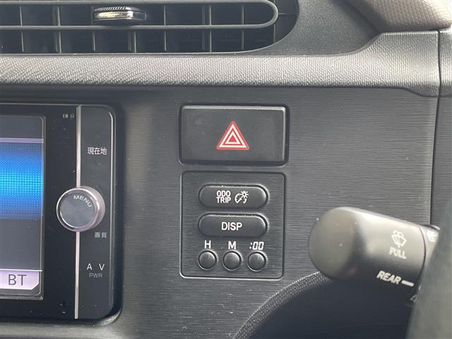 アクア Ｇ　純正ナビ　バックカメラ　純正１５インチアルミホイール　スマートキー　キーレス　電動格納式ドアミラー　ＥＴＣ　Ｂｌｕｅｔｏｏｔｈ　盗難防止装置　ＣＤ／ＤＶＤ再生　パワーウィンドウ　パワーステアリング（30枚目）