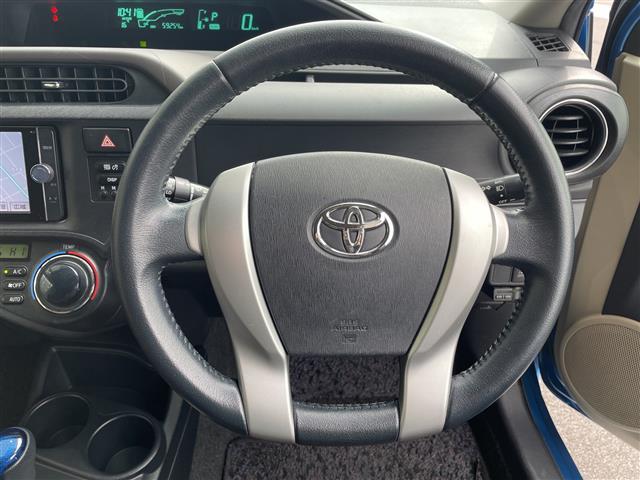 アクア Ｇ　純正ナビ　バックカメラ　純正１５インチアルミホイール　スマートキー　キーレス　電動格納式ドアミラー　ＥＴＣ　Ｂｌｕｅｔｏｏｔｈ　盗難防止装置　ＣＤ／ＤＶＤ再生　パワーウィンドウ　パワーステアリング（42枚目）