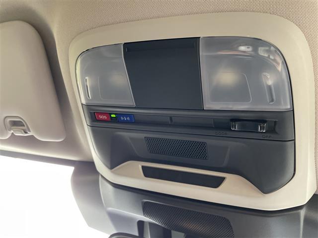 インプレッサ ＳＴ　アイサイト２．０　純正１１型ディスプレイオーディオ　ナビ機能なし　レーダークルーズコントロール　バックカメラ　ヘッドアップディスプレイ　コーナーセンサー　純正アルミホイール　ＥＴＣ　パドルシフト（8枚目）