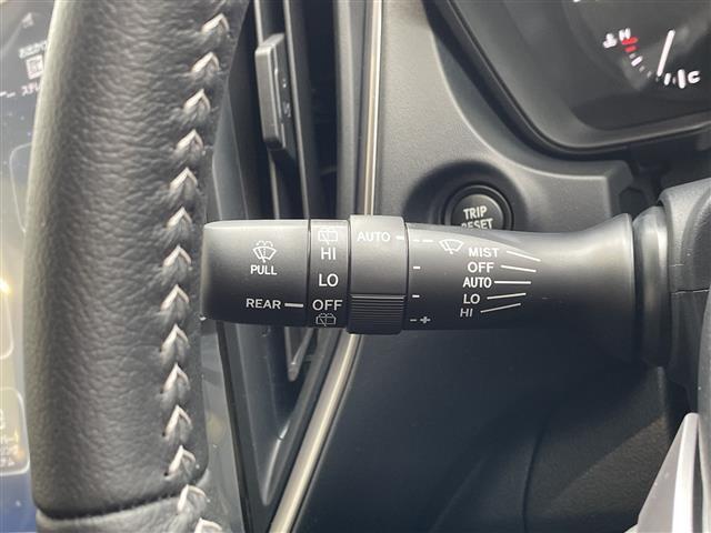 インプレッサ ＳＴ　アイサイト２．０　純正１１型ディスプレイオーディオ　ナビ機能なし　レーダークルーズコントロール　バックカメラ　ヘッドアップディスプレイ　コーナーセンサー　純正アルミホイール　ＥＴＣ　パドルシフト（21枚目）