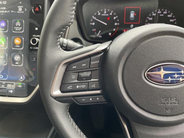 インプレッサ ＳＴ　アイサイト２．０　純正１１型ディスプレイオーディオ　ナビ機能なし　レーダークルーズコントロール　バックカメラ　ヘッドアップディスプレイ　コーナーセンサー　純正アルミホイール　ＥＴＣ　パドルシフト（22枚目）