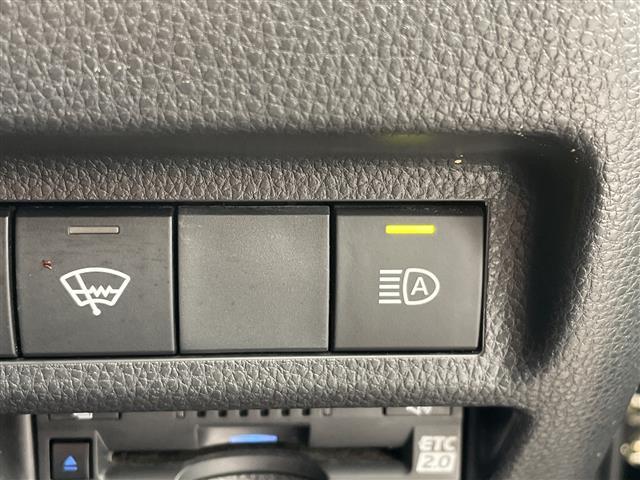 RAV4 アドベンチャー オフロードパッケージ 純正10型ディスプレイオーディオナビ レーダークルーズコントロール シートヒーター エアシート バックカメラ パワーシート コーナーセンサー 純正アルミホイール ETC2.0 ステアリングヒーター(9枚目)