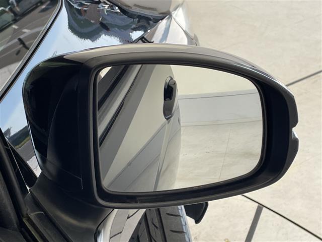 フィットハイブリッド F ホンダセンシング 純正ナビ レーダークルーズコントロール バックカメラ 純正アルミホイール ETC レーンキープアシスト オートライト ドライブレコーダー ステアリングスイッチ スマートキー(30枚目)