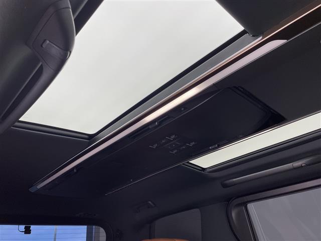 全国納車も可能です！全国展開のガリバーネットワークで、北海道から沖縄までどこでもご納車可能※です！詳細はお気軽にお問い合わせください！※車両運搬費がかかります。