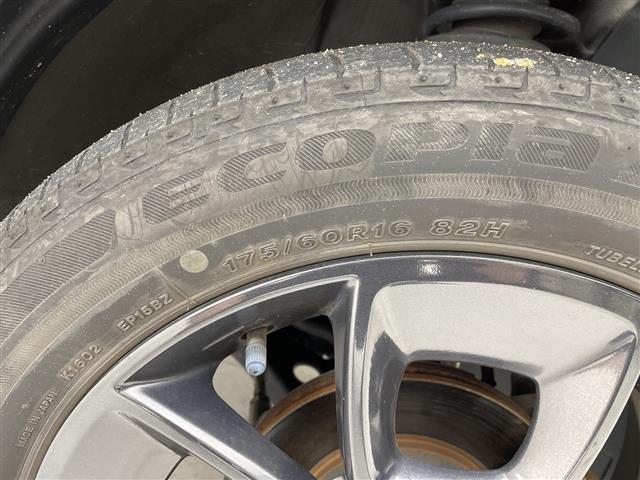 クロスビー ハイブリッドＭＺ　純正ナビ　ＳＤカードなし　全方位カメラ　クルーズコントロール　バックカメラ　コーナーセンサー　純正アルミホイール　ＬＥＤヘッドライト　パドルシフト　ドライブレコーダー　ＥＴＣ　スマートキー（17枚目）