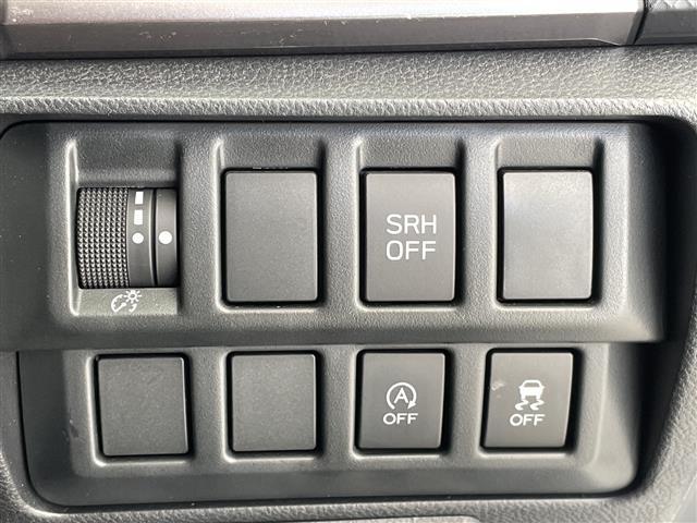 フォレスター Ｘ－ブレイク　アイサイト　ＳＤナビ　レーダークルーズコントロール　シートヒーター　バックカメラ　コーナーセンサー　純正アルミホイール　ルーフレール　４ＷＤ　ＬＥＤヘッドライト　パドルシフト　ステアリングヒーター（6枚目）