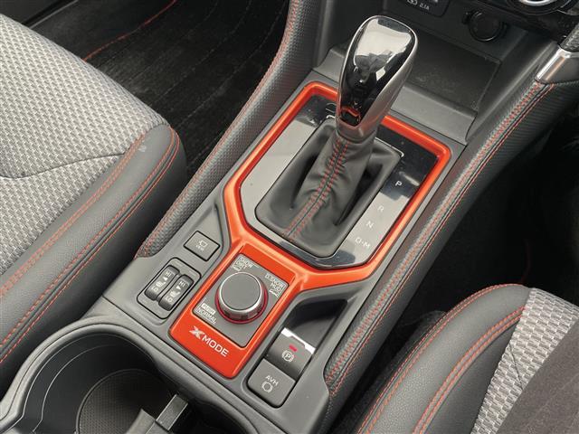 フォレスター Ｘ－ブレイク　アイサイト　ＳＤナビ　レーダークルーズコントロール　シートヒーター　バックカメラ　コーナーセンサー　純正アルミホイール　ルーフレール　４ＷＤ　ＬＥＤヘッドライト　パドルシフト　ステアリングヒーター（12枚目）