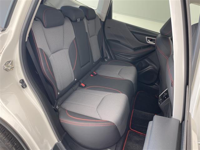 フォレスター Ｘ－ブレイク　アイサイト　ＳＤナビ　レーダークルーズコントロール　シートヒーター　バックカメラ　コーナーセンサー　純正アルミホイール　ルーフレール　４ＷＤ　ＬＥＤヘッドライト　パドルシフト　ステアリングヒーター（15枚目）