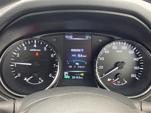 エクストレイル ２０Ｓ　Ｖセレクション　９型ナビ　バックカメラ　コーナーセンサー　純正アルミホイール　ＥＴＣ　ダウンヒルアシストコントロール　４ＷＤ　ドライブレコーダー　フルセグ　ＣＤ　ＤＶＤ　Ｂｌｕｅｔｏｏｔｈ　衝突軽減システム（13枚目）