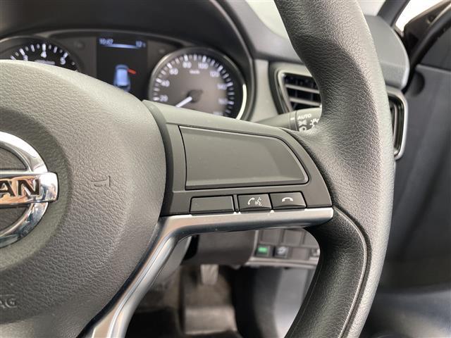 エクストレイル ２０Ｓ　Ｖセレクション　９型ナビ　バックカメラ　コーナーセンサー　純正アルミホイール　ＥＴＣ　ダウンヒルアシストコントロール　４ＷＤ　ドライブレコーダー　フルセグ　ＣＤ　ＤＶＤ　Ｂｌｕｅｔｏｏｔｈ　衝突軽減システム（23枚目）