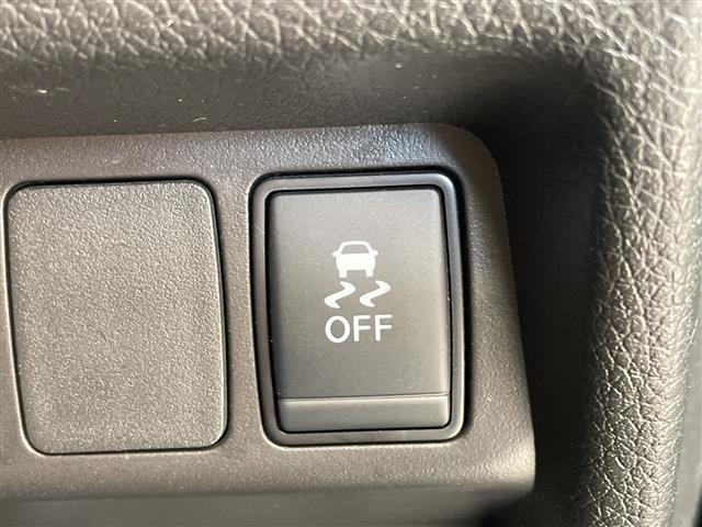 エクストレイル ２０Ｓ　Ｖセレクション　９型ナビ　バックカメラ　コーナーセンサー　純正アルミホイール　ＥＴＣ　ダウンヒルアシストコントロール　４ＷＤ　ドライブレコーダー　フルセグ　ＣＤ　ＤＶＤ　Ｂｌｕｅｔｏｏｔｈ　衝突軽減システム（25枚目）