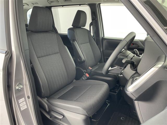 ノア Ｇ　純正ディズプレイオーディオナビ　両側パワースライドドア　レーダークルーズコントロール　バックカメラ　サイドカメラ　コーナーセンサー　純正アルミホイール　ＥＴＣ２．０　ＬＥＤヘッドライ　衝突軽減システム（14枚目）