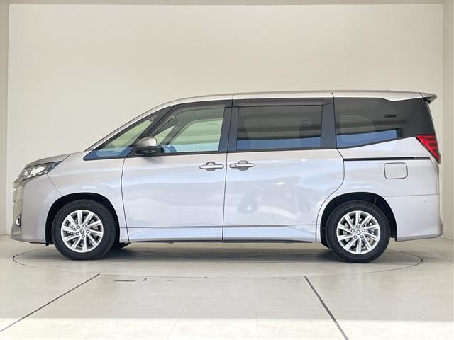 ノア Ｇ　純正ディズプレイオーディオナビ　両側パワースライドドア　レーダークルーズコントロール　バックカメラ　サイドカメラ　コーナーセンサー　純正アルミホイール　ＥＴＣ２．０　ＬＥＤヘッドライ　衝突軽減システム（37枚目）