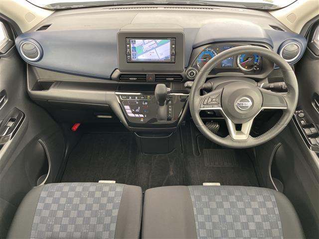 デイズ ハイウェイスター　Ｘ　エマージェンシーブレーキ　純正ナビ　バックカメラ　純正アルミホイール　ＬＥＤヘッドライト　オートライト　ドライブレコーダー　ＥＴＣ　衝突軽減システム　フルセグ　ＣＤ　ＤＶＤ　Ｂｌｕｅｔｏｏｔｈ（2枚目）