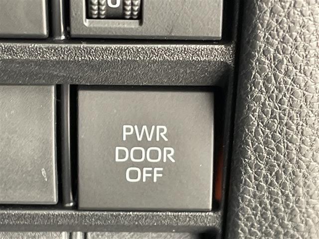 ノア Ｇ　トヨタセーフティセンス　純正８型ナビ　両側パワースライドドア　レーダークルーズコントロール　コーナーセンサー　純正アルミホイール　ＬＥＤヘッドライト　オートマチックハイビーム　ドライブレコーダー（13枚目）