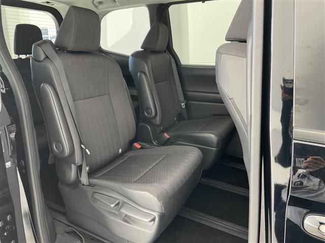 ノア Ｇ　トヨタセーフティセンス　純正８型ナビ　両側パワースライドドア　レーダークルーズコントロール　コーナーセンサー　純正アルミホイール　ＬＥＤヘッドライト　オートマチックハイビーム　ドライブレコーダー（15枚目）