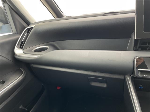 ノア Ｇ　トヨタセーフティセンス　純正８型ナビ　両側パワースライドドア　レーダークルーズコントロール　コーナーセンサー　純正アルミホイール　ＬＥＤヘッドライト　オートマチックハイビーム　ドライブレコーダー（29枚目）