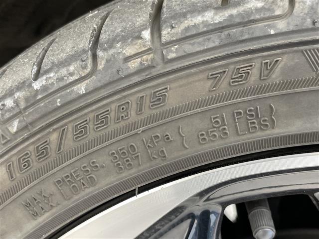 Ｎ－ＢＯＸカスタム Ｇ・Ｌターボホンダセンシング　純正８型ナビ　フリップダウンモニター　両側パワースライドドア　レーダークルーズコントロール　クルーズコントロール　バックカメラ　コーナーセンサー　純正アルミホイール　ＬＥＤヘッドライト　パドルシフト（17枚目）