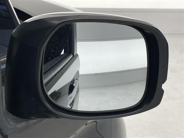 Ｎ－ＢＯＸカスタム Ｇ・Ｌターボホンダセンシング　純正８型ナビ　フリップダウンモニター　両側パワースライドドア　レーダークルーズコントロール　クルーズコントロール　バックカメラ　コーナーセンサー　純正アルミホイール　ＬＥＤヘッドライト　パドルシフト（32枚目）