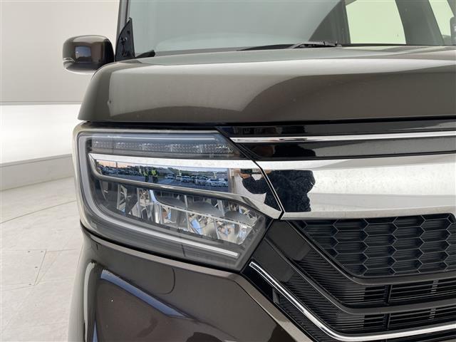 Ｎ－ＢＯＸカスタム Ｇ・Ｌターボホンダセンシング　純正８型ナビ　フリップダウンモニター　両側パワースライドドア　レーダークルーズコントロール　クルーズコントロール　バックカメラ　コーナーセンサー　純正アルミホイール　ＬＥＤヘッドライト　パドルシフト（37枚目）