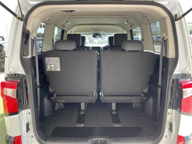 デリカD:5 シャモニー 登録済未使用車 両側パワースライドドア レーダークルーズコントロール シートヒーター バックカメラ 電動リアゲート パワーシート 純正アルミホイール ブラインドスポットモニター パドルシフト(31枚目)