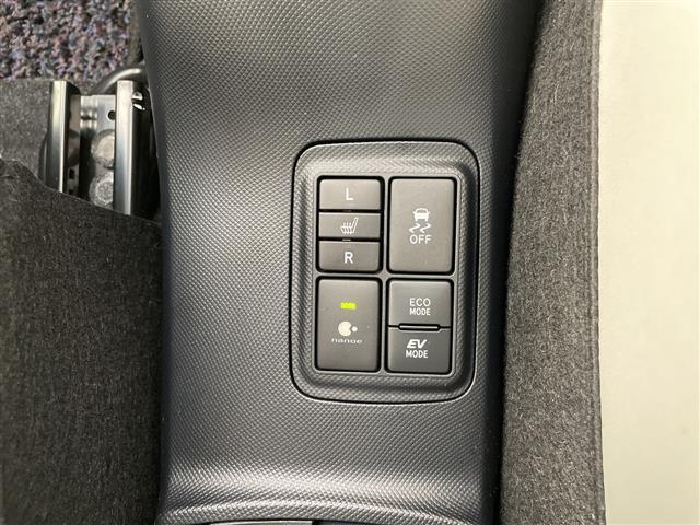 アクア クロスオーバー　グラム　トヨタセーフティセンス　シートヒーター　純正オーディオ　コーナーセンサー　純正アルミホイール　ＬＥＤヘッドライト　オートマチックハイビーム　衝突軽減システム　ＣＤ　ステアリングスイッチ　スマートキー（28枚目）