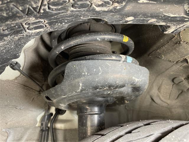 Ｃ－ＨＲ Ｇ　モデリスタエアロ　純正８型ディスプレイオーディオ　ナビ機能なし　全方位カメラ　レーダークルーズコントロール　シートヒーター　バックカメラ　コーナーセンサー　純正アルミホイール　ブラインドスポットモニタ（41枚目）