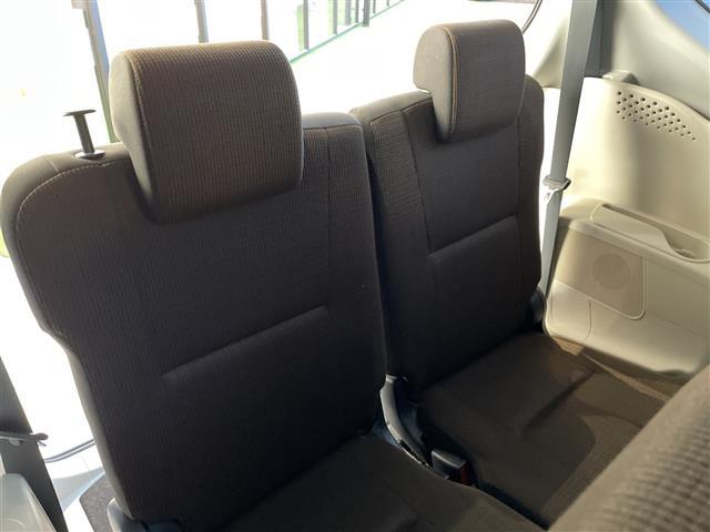 シエンタ Ｇ　純正ナビ　両側パワースライドドア　オートライト　ＥＴＣ　アイドリングストップ　オートエアコン　ステアリングスイッチ　スマートキー　プッシュスタート（16枚目）