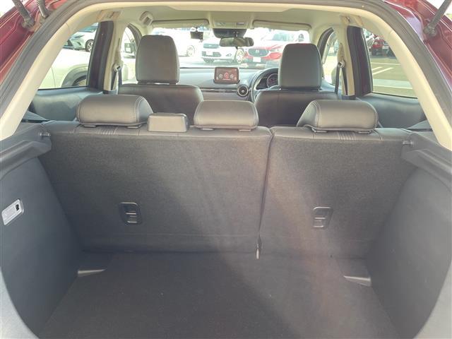 デミオ ＸＤツーリング　Ｌパッケージ　純正ナビ　レーダークルーズコントロール　シートヒーター　コーナーセンサー　ヘッドアップディスプレイ　純正アルミホイール　ブラインドスポットモニター　ＬＥＤヘッドライト　パドルシフト　ドライブレコーダー（31枚目）