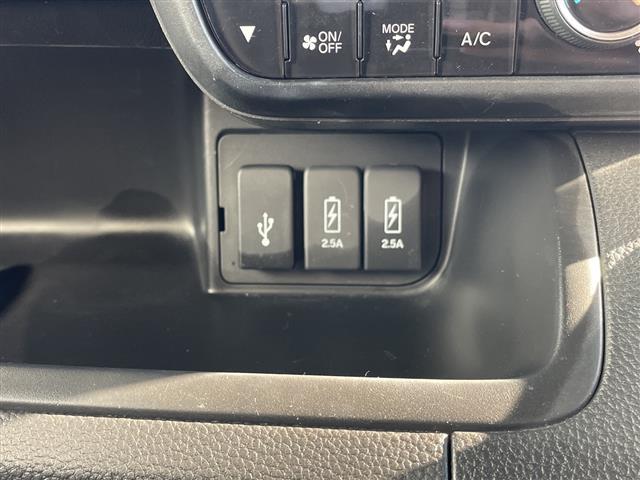 Ｎ－ＢＯＸカスタム Ｌ　純正ナビ　片側パワー　レーダークルーズコントロール　シートヒーター　コーナーセンサー　純正アルミホイール　ＬＥＤヘッドライト　オートマチックハイビーム　ドライブレコーダー　ＥＴＣ　衝突軽減システム（25枚目）