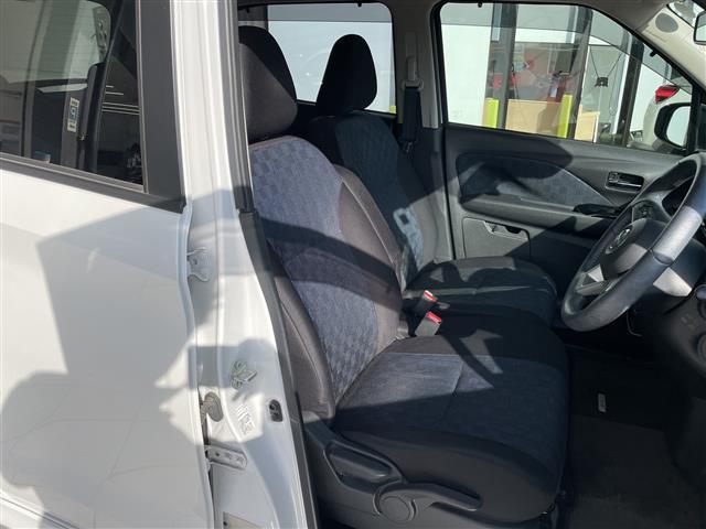 デイズ ハイウェイスター　Ｘ　エマージェンシーブレーキ　純正ナビ　バックカメラ　コーナーセンサー　純正アルミホイール　ＬＥＤヘッドライト　オートマチックハイビーム　ドライブレコーダー　衝突軽減システム　フルセグ（14枚目）