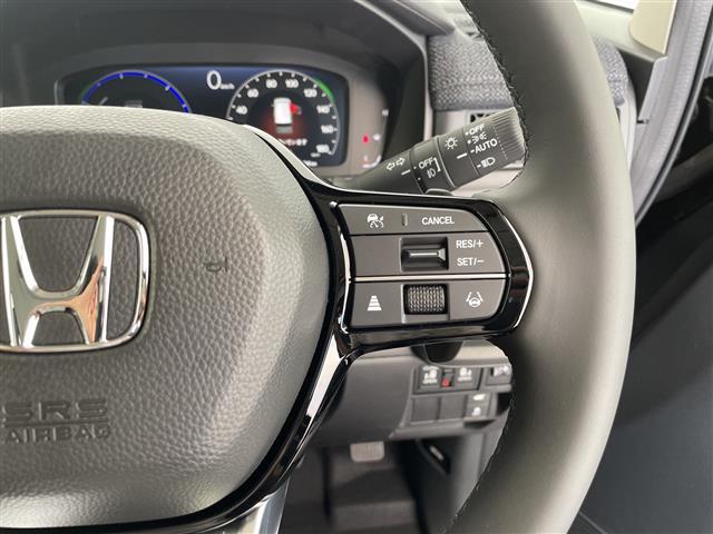 ステップワゴン ｅ：ＨＥＶエアー　ＥＸ　登録済未使用車　純正１１．４型ナビ　１５．６型フリップダウンモニター　両側パワースライドドア　レーダークルーズコントロール　シートヒーター　バックカメラ　電動リアゲート　ブラインドスポットモニター（9枚目）