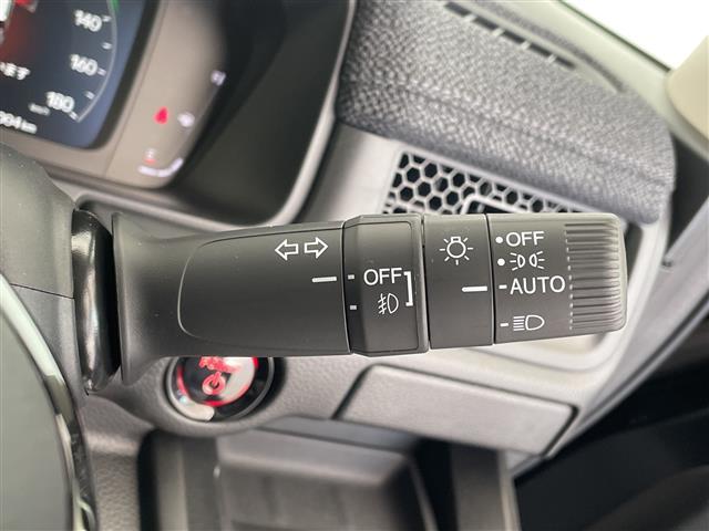 ステップワゴン ｅ：ＨＥＶエアー　ＥＸ　登録済未使用車　純正１１．４型ナビ　１５．６型フリップダウンモニター　両側パワースライドドア　レーダークルーズコントロール　シートヒーター　バックカメラ　電動リアゲート　ブラインドスポットモニター（23枚目）