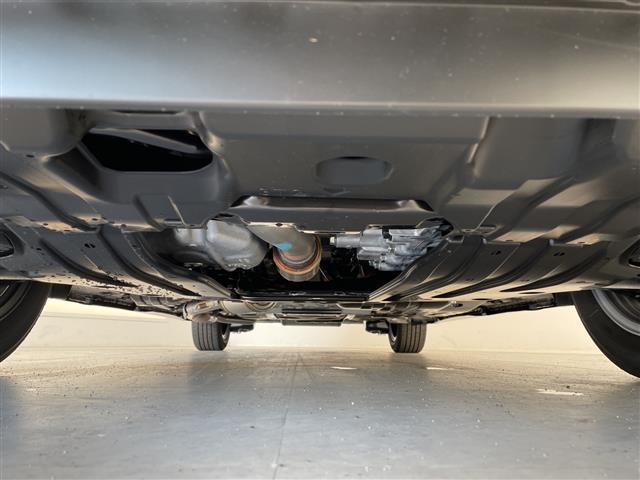 ステップワゴン ｅ：ＨＥＶエアー　ＥＸ　登録済未使用車　純正１１．４型ナビ　１５．６型フリップダウンモニター　両側パワースライドドア　レーダークルーズコントロール　シートヒーター　バックカメラ　電動リアゲート　ブラインドスポットモニター（40枚目）