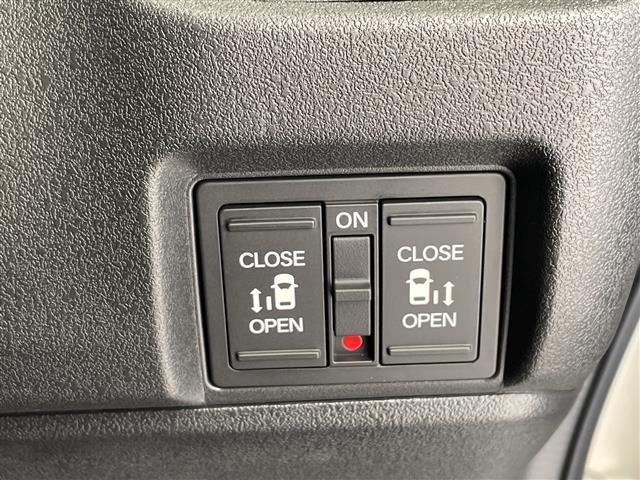 N-BOXカスタム コーディネートスタイル 届出済未使用車 ホンダセンシング 純正9型ディスプレイオーディオナビ 全方位カメラ 両側パワースライドドア レーダークルーズコントロール シートヒーター コーナーセンサー 衝突軽減システム(8枚目)