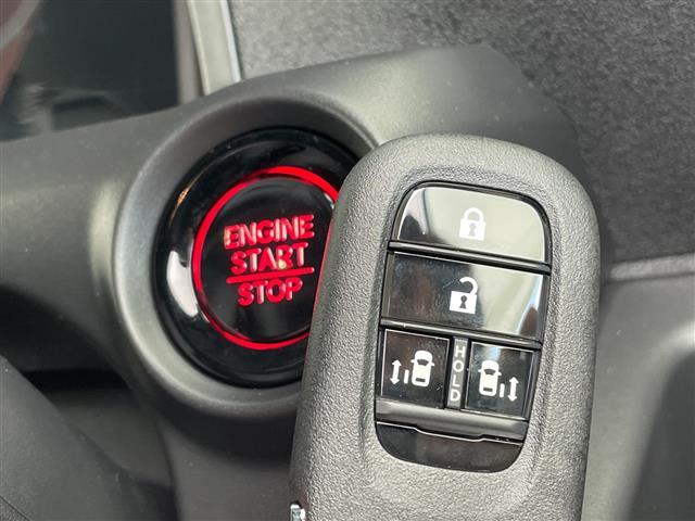 N-BOXカスタム コーディネートスタイル 届出済未使用車 ホンダセンシング 純正9型ディスプレイオーディオナビ 全方位カメラ 両側パワースライドドア レーダークルーズコントロール シートヒーター コーナーセンサー 衝突軽減システム(11枚目)