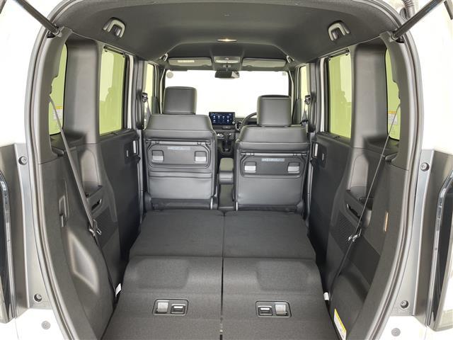 N-BOXカスタム コーディネートスタイル 届出済未使用車 ホンダセンシング 純正9型ディスプレイオーディオナビ 全方位カメラ 両側パワースライドドア レーダークルーズコントロール シートヒーター コーナーセンサー 衝突軽減システム(16枚目)