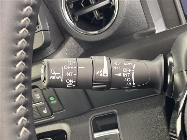 N-BOXカスタム コーディネートスタイル 届出済未使用車 ホンダセンシング 純正9型ディスプレイオーディオナビ 全方位カメラ 両側パワースライドドア レーダークルーズコントロール シートヒーター コーナーセンサー 衝突軽減システム(21枚目)