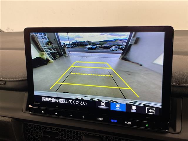 ステップワゴン ｅ：ＨＥＶスパーダ　登録済未使用車　ホンダセンシング　純正１１．４型ナビ　両側パワースライドドア　レーダークルーズコントロール　シートヒーター　バックカメラ　コーナーセンサー　純正アルミホイール　ブラインドスポットモニタ（4枚目）