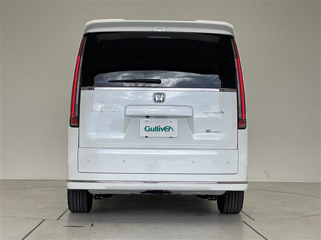 ステップワゴン ｅ：ＨＥＶスパーダ　登録済未使用車　ホンダセンシング　純正１１．４型ナビ　両側パワースライドドア　レーダークルーズコントロール　シートヒーター　バックカメラ　コーナーセンサー　純正アルミホイール　ブラインドスポットモニタ（43枚目）